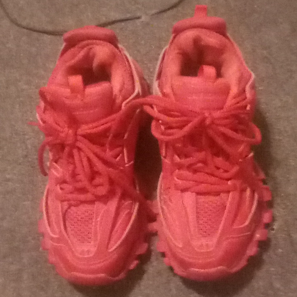 Balenciaga shoes men's size 8